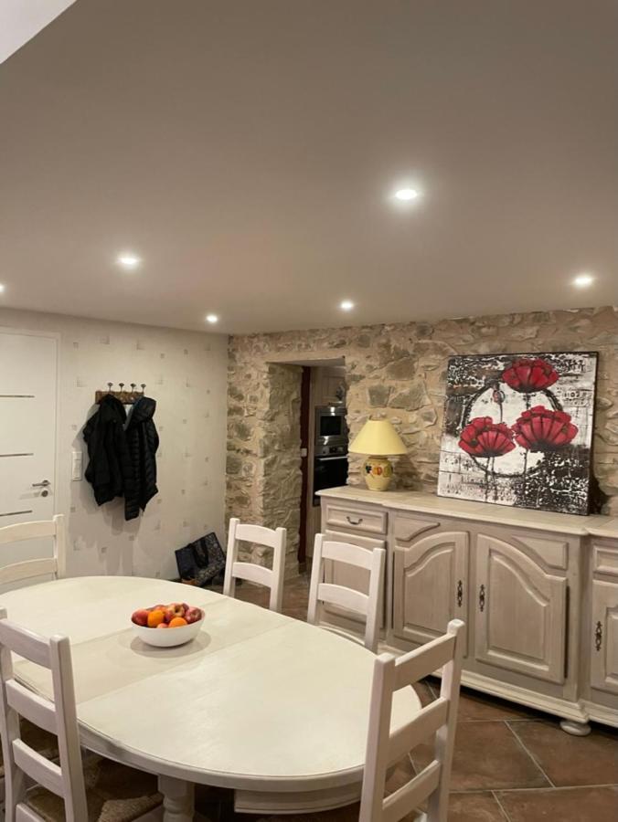 Les Meubles De Lassou Gite Lombers Buitenkant foto